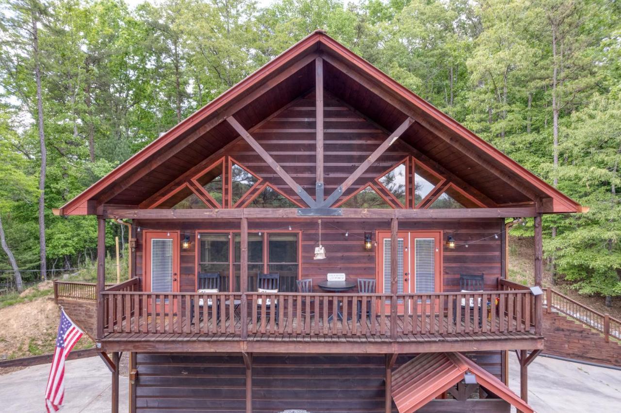Trout N' About Your Blue Ridge Mountains Retreat, Hot Tub + Game Room! Ellijay Buitenkant foto