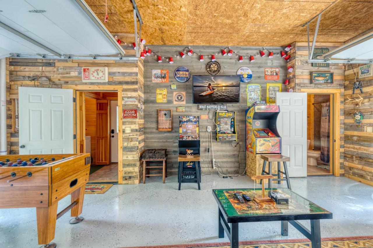 Trout N' About Your Blue Ridge Mountains Retreat, Hot Tub + Game Room! Ellijay Buitenkant foto
